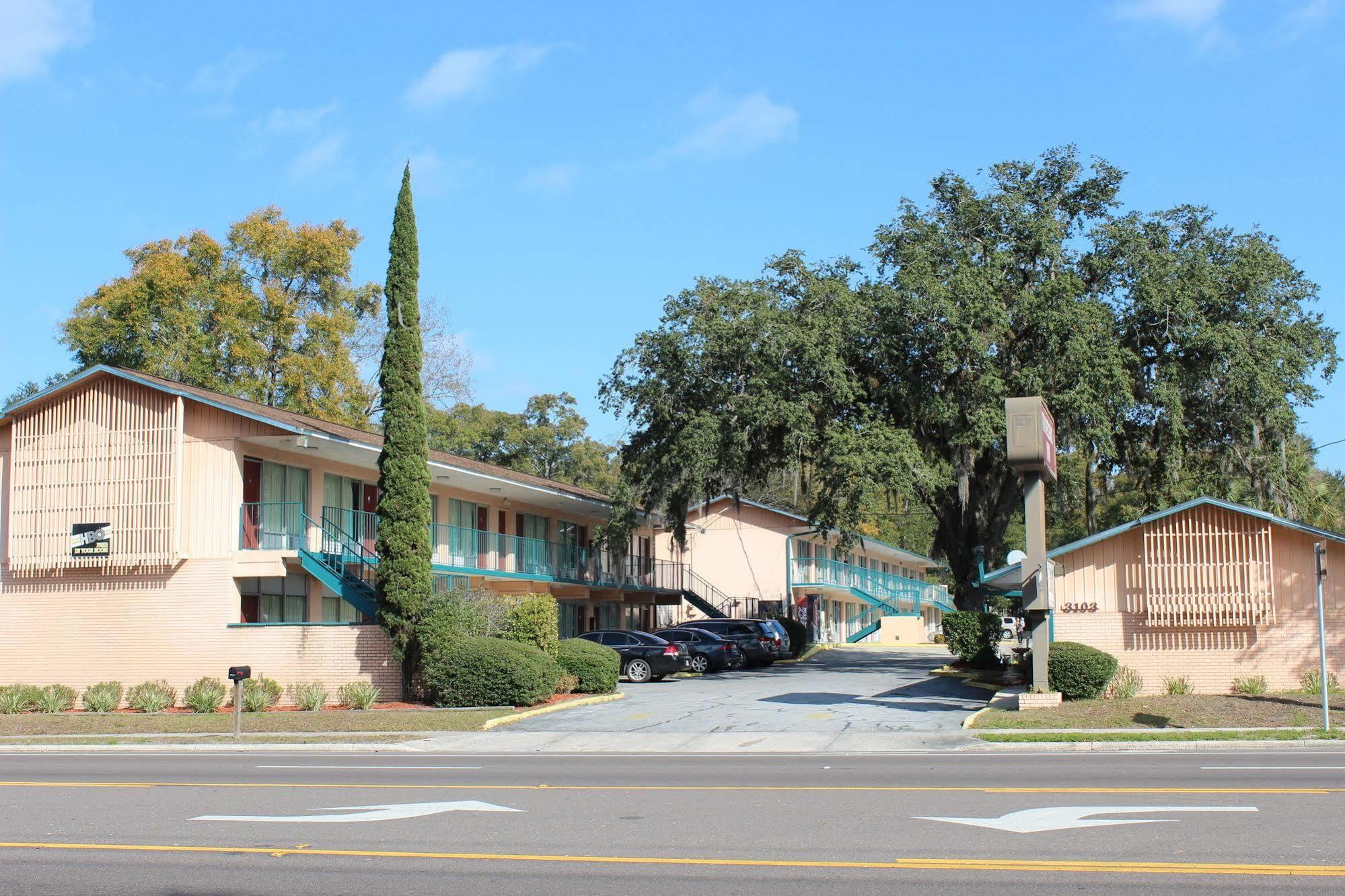Travelers Inn Gainesville Exterior foto